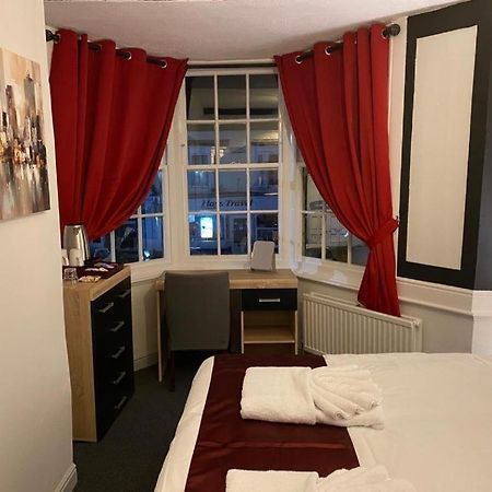 The Bugle Hotel Titchfield Esterno foto