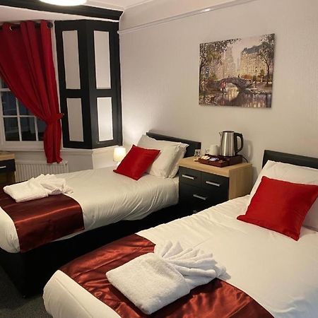 The Bugle Hotel Titchfield Esterno foto